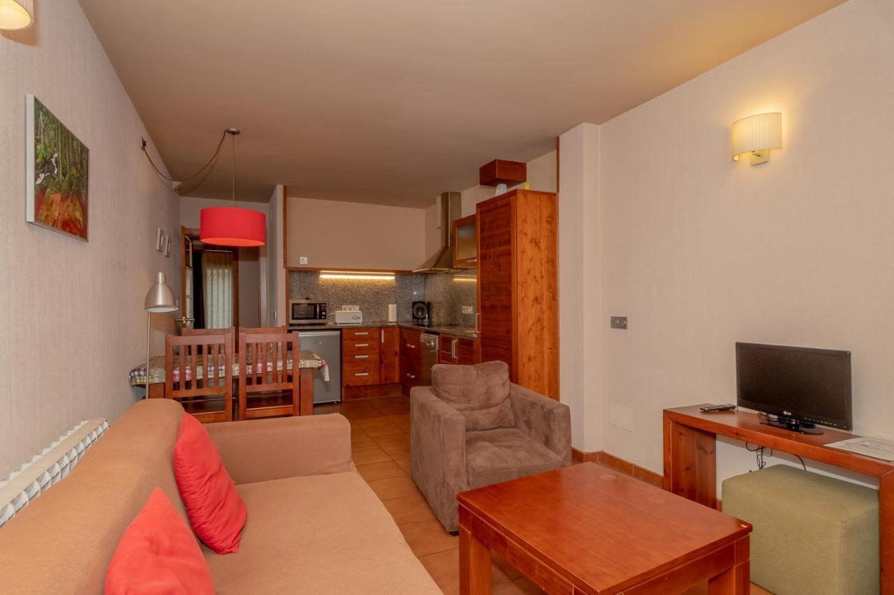 Aparthotel Bellver Bellver De Cerdanya Eksteriør bilde