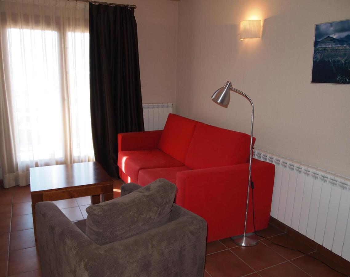 Aparthotel Bellver Bellver De Cerdanya Rom bilde